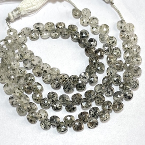 Perles Briolette en forme de cœur à facettes en quartz à pois, perles calibrées 7MM, magasin de perles en gros - Product Image 1