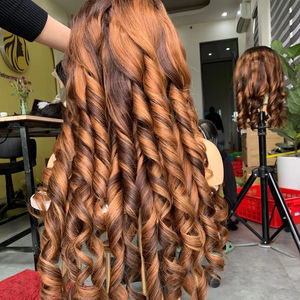 ผมหยิกเป็นลอนสำหรับต่อผมมนุษย์ผมคนเวียดนาม - Product Image 1