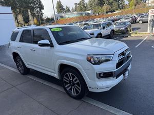 Toyota 4Runner Limited 4WD 2023 - Product Image 2