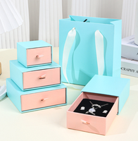 Boîtes à bijoux personnalisées haut de gamme pour les grossistes et les fournisseurs de cadeaux, emballage rigide de qualité supérieure avec design personnalisé OEM ODM