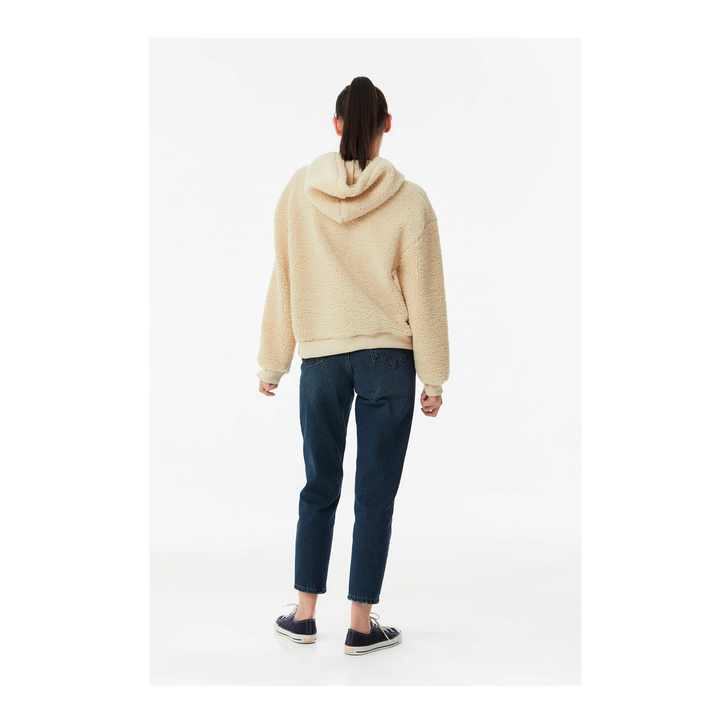 .Long sleeve hoodie for women with front pocket and adjustable hood made of soft cotton blend fabric for everyday comfort