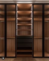 Systèmes de dressing sur mesure de luxe modernes en bois massif pour chambres, armoires murales réglables pour appartements et hôtels