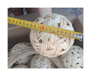 Bola de mimbre decorativa hecha a mano, artesanías de Vietnam, exportador al por mayor, proveedor de bolas de ratán, pedidos a granel al mejor precio competitivo - Product Image 1
