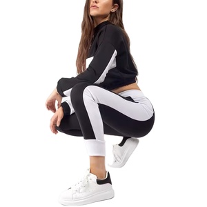 Conjunto Deportivo Personalizado con Logotipo, Top Corto, Sudadera con Capucha y Pantalones de Chándal, Conjunto de 2 Piezas para Mujer, Chándales de Terciopelo para Mujer, Precio al por Mayor 2026 - Product Image 2