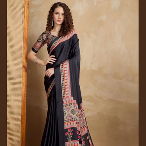 Sari en crêpe de satin imprimé Ajrakh de créateur indien Design pakistanais pour mariage et fête - Product Image 1