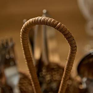 Organizador de Cubiertos de Mimbre Tejido a Mano, Porta Cubiertos de Ratán con Diseño Festoneado para Decoración del Hogar y Mesa de Comedor - Product Image 4