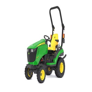 Para tractor de ruedas diésel subcompacto John Deere 1025R de 24.2 HP con plataforma de corte AutoConnect, enganche rápido, bomba de motor y cargador frontal - Product Image 3