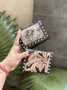 Portefeuille de créateur pour femmes cheveux sur peau portefeuille en cuir de fourrure Animal en cuir usiné à la main portefeuille pour femmes porte-carte cadeau en espèces pour elle - Product Image 3