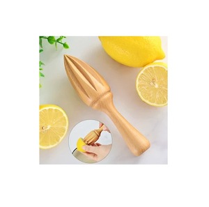 Exprimidor de Limones de Madera, Accesorios de Cocina - Product Image 2