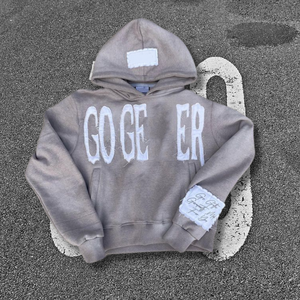 Sudadera con Capucha Oversize de Felpa con Bordado Distressed y Acabado de Borde Deshilachado Estilo Urbano - Product Image 3