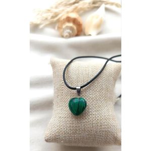 Collana naturale cuore di pietra Malachi donna gioielli regalo speciale giorno