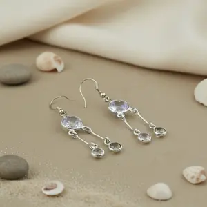 Boucles d'oreilles pendantes en quartz blanc vintage plaquées or 18 carats pour cadeau de mariage pour femmes - Product Image 3