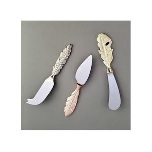 Ensemble de couverts à fromage Branch avec manche en cuivre antique pour la maison à moindre coût ensemble de 3 couteaux à fromage en métal uniques pour la cuisine - Product Image 4