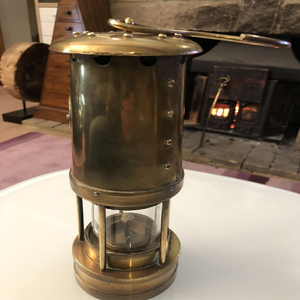 Lanterne à huile en laiton antique, bougeoir de mariage, fait main, couleur personnalisée, décoration de luxe pour la maison, vente en gros - Product Image 4