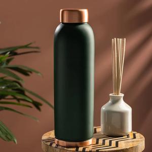 Vente en gros Eco Copper Bottle Green 1L pour l'école et la salle de sport Application Matte Copper Bottle from Indian Supplier - Product Image 1