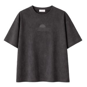 เสื้อยืดคอตตอนยูนิเซ็กซ์ทรงโอเวอร์ไซส์ แขนสั้น สวมใส่สบาย ระบายอากาศได้ดี ผ้าคอตตอน 100% เรียบง่าย ใส่ได้ทุกวัน เหมาะกับฤดูร้อน สไตล์สตรีทแวร์ - Product Image 1