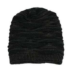 Bonnet tricoté en acrylique unisexe d'hiver de haute qualité, vente en gros de logo personnalisé de couleurs unies pour la plage et les voyages - Product Image 6