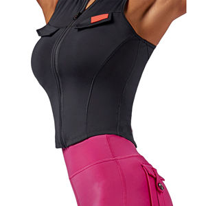 เสื้อครอปออกกำลังกาย OEM ระบายอากาศได้ดี เหมาะสำหรับโยคะและฟิตเนส พร้อมโลโก้ด้านหน้า ผลิตจากผ้าสแปนเด็กซ์/โพลีเอสเตอร์ แห้งเร็ว ปรับแต่งสีและโลโก้ได้ - Product Image 3