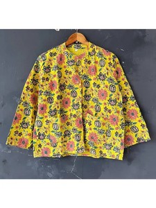 Veste Kantha en coton faite à la main pour femmes broderie imprimée de blocs floraux décorée bouton de manteau court respirant tissé hiver - Product Image 4