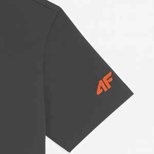 T-shirt tricoté pour homme en gros – Qualité supérieure, design uni, logo frontal, respirant, séchage rapide, manches courtes – Meilleure vente, meilleur prix - Product Image 3