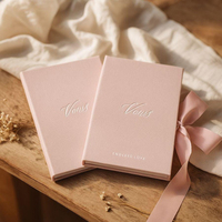 Livrets de Vœux de Mariage Personnalisés en Velours Bourgogne Gaufré avec Ruban en Satin pour la Mariée et le Marié – Cadeau Souvenir de Cérémonie de Mariage
