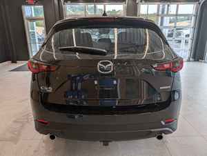 2025 CX 5 2.5 S Edición Carbono, motor de cuatro cilindros de 2.5L (187hp) estándar i Activ AWD - Product Image 4