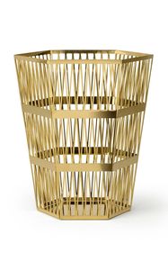 Vintage Inspired Iron Laundry <b>Basket</b> With <b>Wooden</b> Handles Blending Rustic Charm And Practical Household Use - Product Image 3