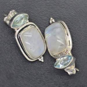 Artisan Moonstone Boucles d'oreilles en argent 925 fait à la main Boho Dangle Jewelry - Product Image 1