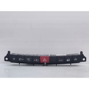 Panneau de boutons poussoirs central FIAT 500 L Trekking/Cross Série 735600093 (13>) - Product Image 1