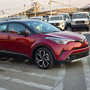 Toyota CHR XL-E 2019, Todas las Opciones, Venta de Temporada, Autos Usados Premium - Product Image 1