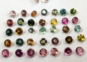 Tourmaline naturelle multicolore, taille ronde, 1,5 mm, facettée - Tourmaline multicolore en vrac - Product Image 4
