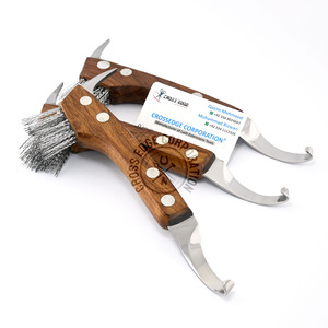 Recién llegado, herramienta Farrier, herramienta de limpieza y aseo de pezuñas, cepillo de pezuña tres en uno para cuchillo limpio para cortar y recoger pezuñas - Product Image 1