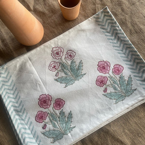 Tapis de Table indien en coton à imprimé Floral, ensemble de 6 serviettes et 6 tapis - Product Image 5