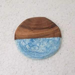 Haute poli fabriqué en inde bois d'acacia et résine sous-verre de qualité supérieure fait à la main pour la maison Restaurant cuisine Table haut sous-verre - Product Image 2