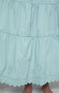 2025คอลเลกชันใหม่ล่าสุดวินเทจของผู้หญิงชุดลำลองหรูหราดอกไม้พิมพ์ลายดอกไม้ยูเครนเสื้อผ้าที่สง่างามทำด้วยมือ - Product Image 2