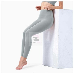 Wholesale Custom Women's Gym Yoga Sports Legging Polyester Logo on Waist Knitted Woven Fabric - Product Image 5