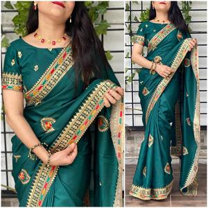 ร้อนขายชุดแต่งงานออกแบบผ้าไหม Saree กับงานเย็บปักถักร้อยสำหรับผู้หญิงที่สวยงามในอัตราที่ดีที่สุดซื้อจากอินเดียขายส่ง - Product Image 5