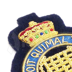 Badges de blazer brodés de haute qualité Taille personnalisable Fabriqué au Pakistan Style en gros avec décoration en dentelle - Product Image 3