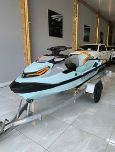 Jet ski haute vitesse RXT-X 300 Tech avec moteur 4 temps BRP Premium Audio, remorque incluse. - Product Image 4