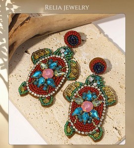 Pendientes de cuentas bohemias con flecos en cascada Andy de diseño turquesa, regalo de joyería único - Product Image 4