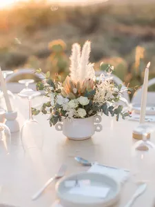 ช่อกุหลาบขาวสำหรับตกแต่งบ้านช่อดอกไม้ปลอมสำหรับตกแต่งงานแต่งงาน - Product Image 4