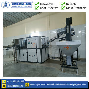 Machine de moulage par soufflage entièrement automatique fabriqué en Inde efficace et meilleure performance 5400 BPH capacité de production 4 cavités - Product Image 2