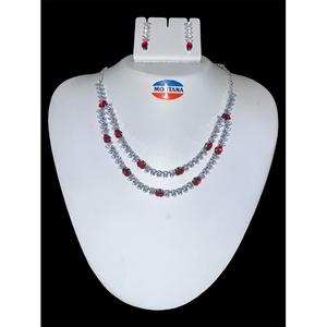 Conjunto de collar AD de moda para niñas y mujeres que mejoran los trajes tradicionales y de fusión con elegancia brillante - Product Image 1