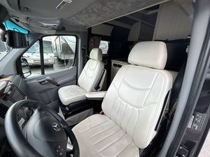 EN OFERTA: Airstream Intertour 3-5-0-0 EX-T Grand Tour 2015 Usado en Venta - Product Image 2