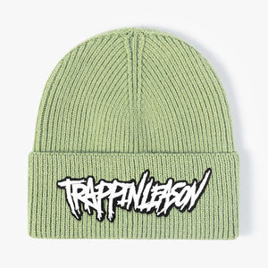 Bonnet en tricot de laine côtelé unisexe avec logo personnalisé Bonnet brodé OEM d'hiver avec impression numérique Vente en gros Bonnets unisexes - Product Image 5