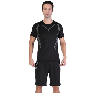Ensemble de 2 t-shirts et shorts de compression légers et à séchage rapide pour hommes - Vêtements de sport respirants extensibles dans les quatre sens - Vente chaude - Product Image 5