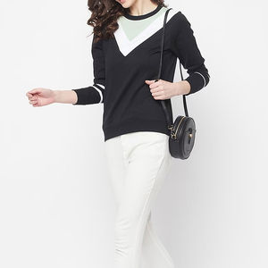 Sudaderas Personalizadas DAKHA SPORTS de Invierno para Mujer, Cuello Redondo, con Logotipo Frontal, Tejido de Felpa Ecológico de Alta Calidad - Product Image 5