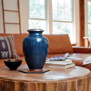 Camden โกศเผาศพอลูมิเนียมขนาดใหญ่พิเศษสำหรับผู้ใหญ่ขี้เถ้าของมนุษย์อุปกรณ์งานศพที่มีลวดลาย - Product Image 4