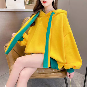 เสื้อฮู้ดซิปพิมพ์ลายโลโก้ตามสั่งสำหรับฤดูหนาวสำหรับผู้หญิง พร้อมโลโก้ด้านหน้า ทรงไหล่ตก ซับในผ้าฟลีซ สไตล์สตรีทแวร์ - Product Image 4