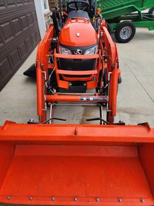 รถแทรกเตอร์ KUBOTA รุ่น B2601  4 ล้อ  ใช้งานน้อย  พร้อมอุปกรณ์ตัดหญ้า  ตักดินหน้า และโรตารี่  รุ่น BX25D - Product Image 4